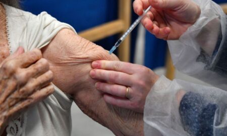 Dupa Norvegia si Germania, Franta anunta si ea primele decese post vaccinare